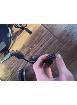 Konsola playstation 5 w motywie deadpool